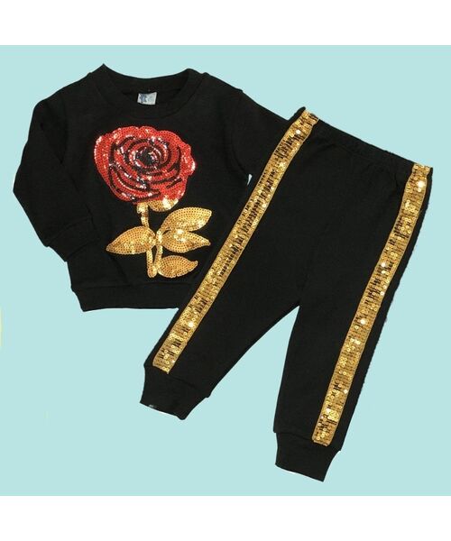 Trening 2 piese " Trandafirul parfumat", bluza neagra si pantaloni cu paiete aurii