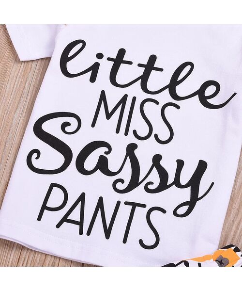 Set vara 2 piese " Miss Sassy", tricou alb, fusta flori galbene